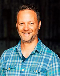 Robert Bio Photo_200x250